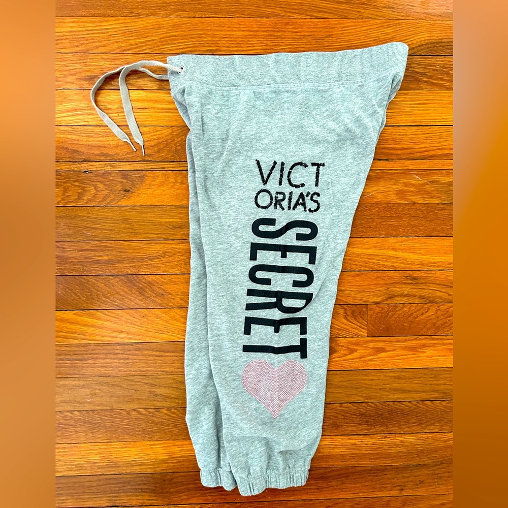 Victoria’s Secret Cropped Sweatpants